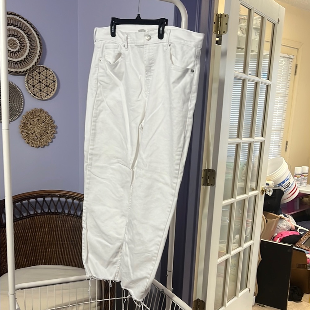 Old Navy White Straight Leg Jeans
